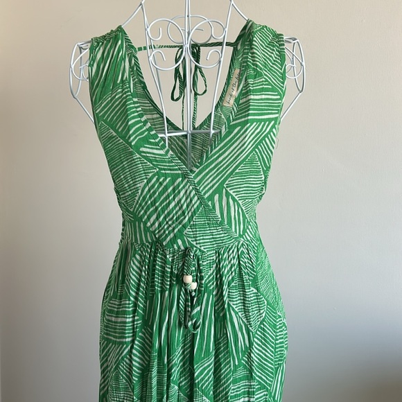 Jungle Leaf Print Jumper – Size XS • Tropical Romper / Playsuit - Picture 3 of 11